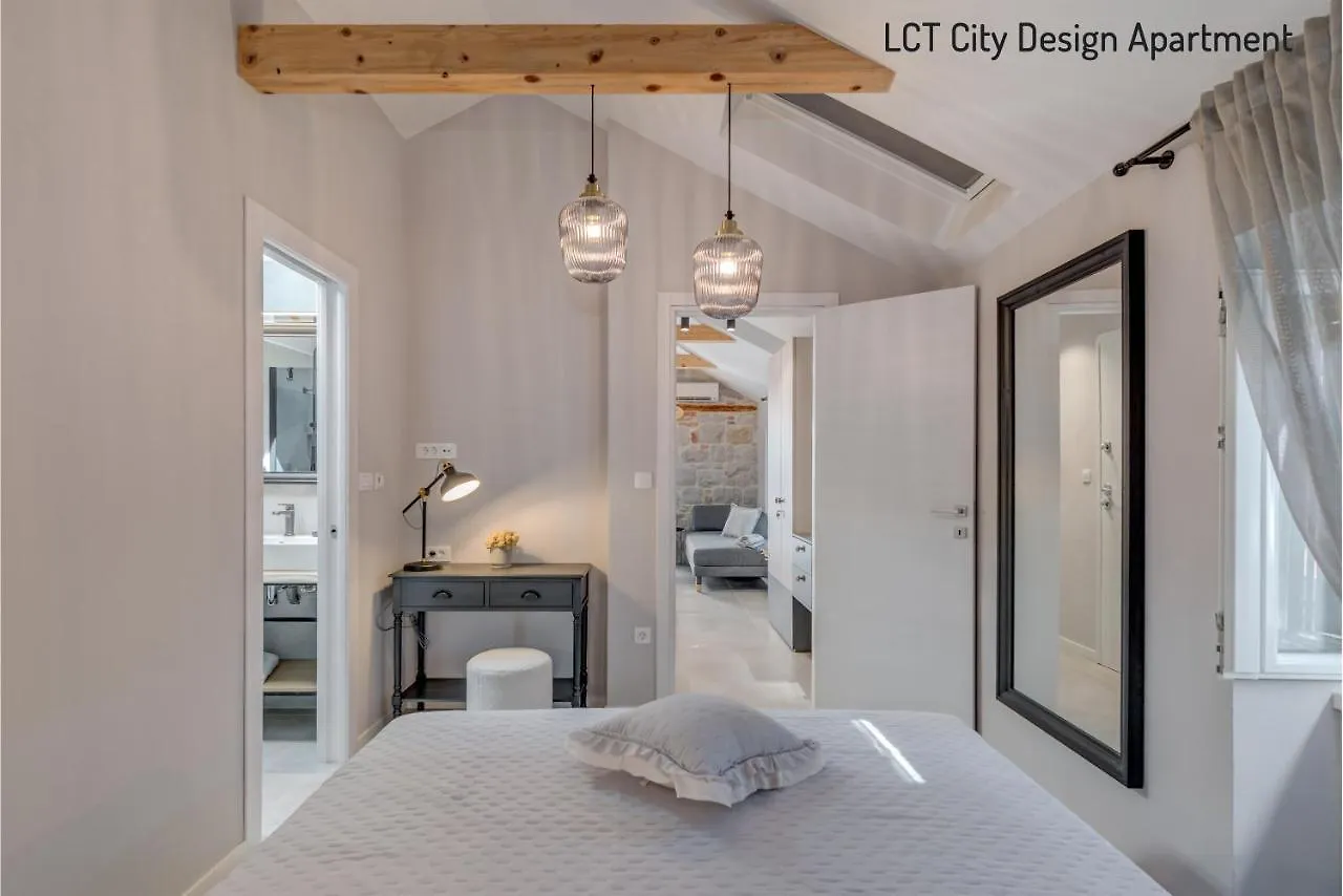 Lct City Design Apartment Split