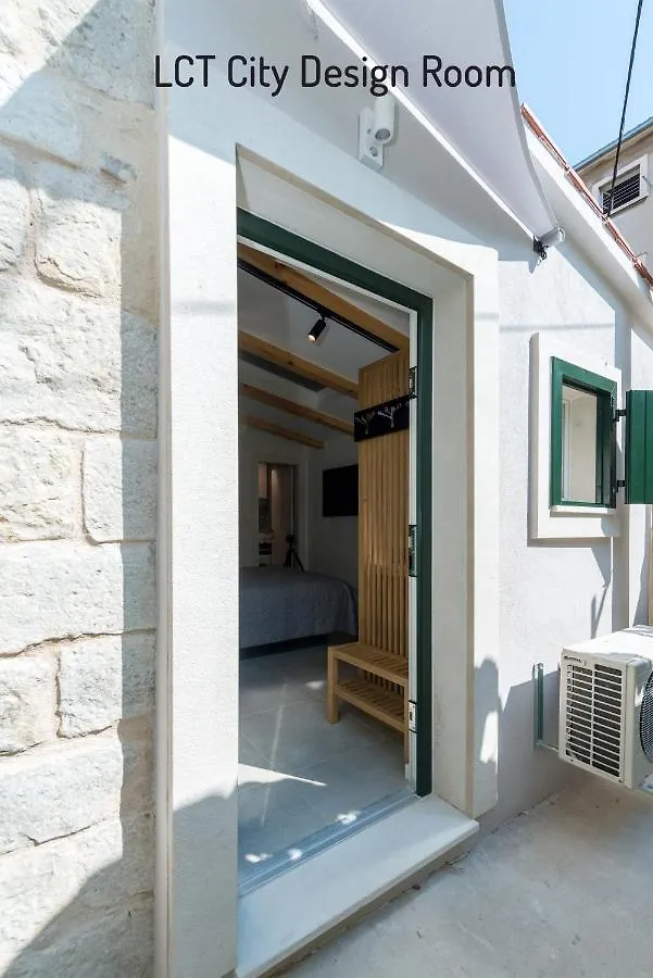 Lct City Design Apartment Split